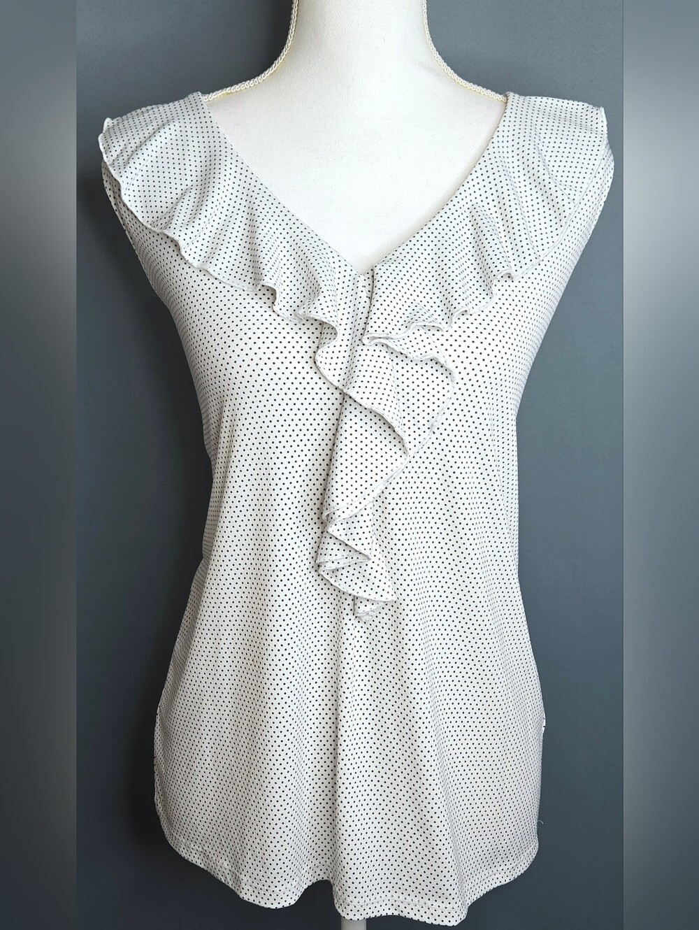 Adrianna Papell White Black Polka Dot Ruffle V-Neck Career Blouse Top NWOT M